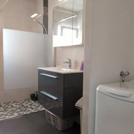 Villa Gu000-47n- Mais-3 Pieces - 57m2 - 5 Personnes -la Gueriniere La Guérinière